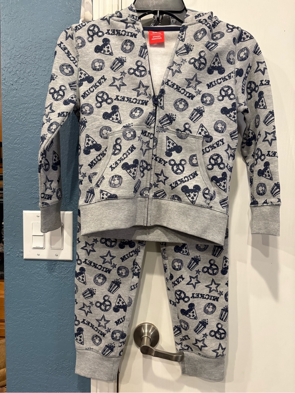Amazon Essentials Grey and Navy Mickey Print Hoodie & Jogger  Set size SM 6/7